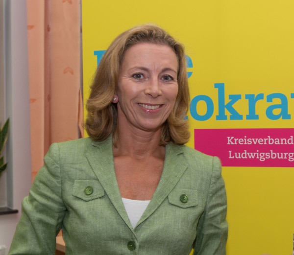 Stefanie Knecht: FDP-Kandidatin zur Bundestagswahl 2017