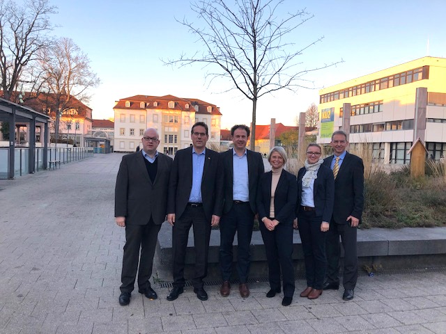 Sebastian Haag und Wolfgang Vogt mit Delegation bei OB Dr. Knecht