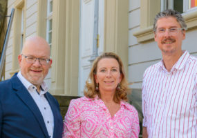 Das FDP-Fraktionsteam 2024 im Gemeinderat von Ludwigsburg, v.l.: Sebastian Haag (Fraktionsvorsitzender), Stefanie Knecht (stellv. Fraktionsvorsitzende), Jochen Eisele (Bild: Wolfgang Vogt)